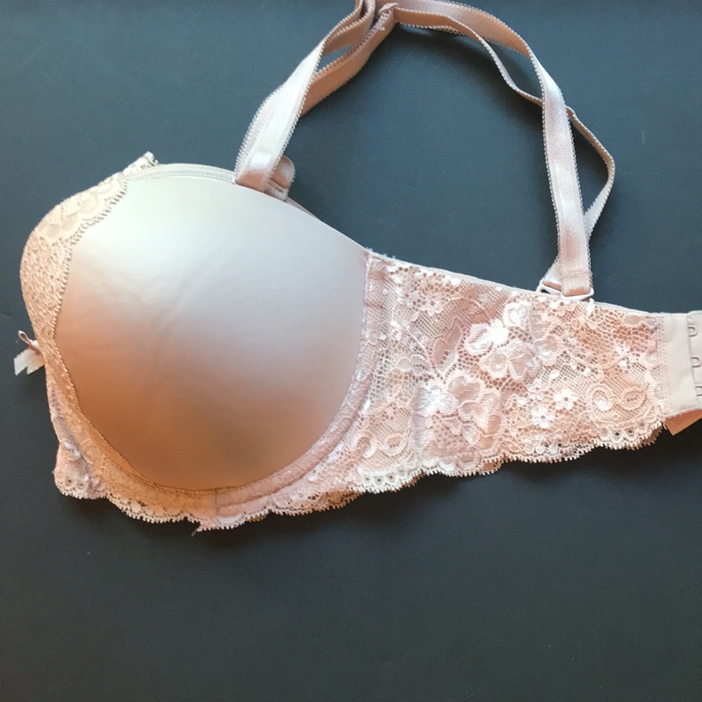 Victoria Secret Lacey bra 32DDD - Picture 3 of 7